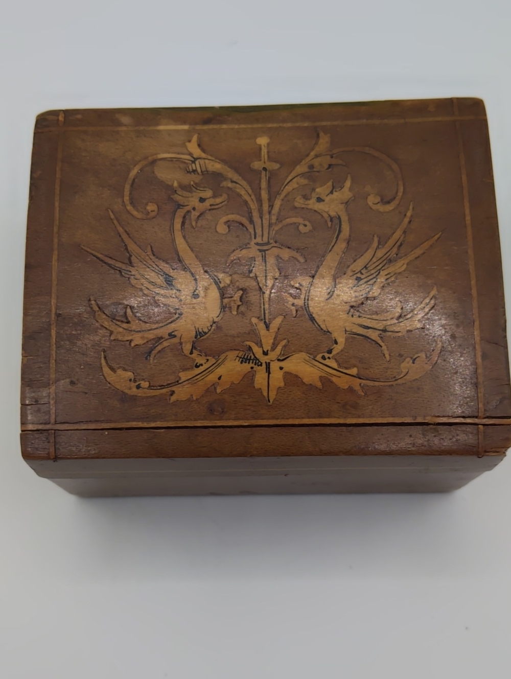 Dragon Trinket Box Burl Veneer Inlay Vintage - Picture 1 of 10
